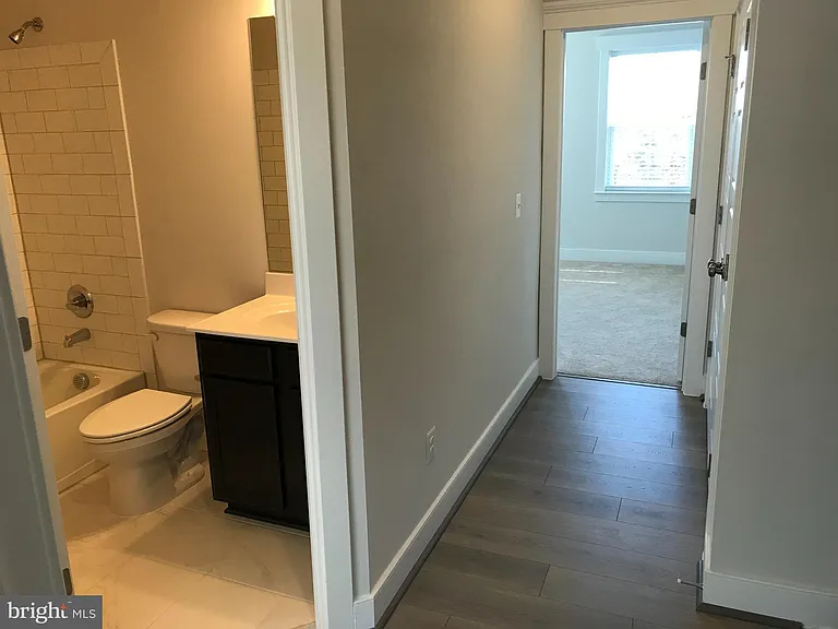14227 Travilah Rd — Photo 10