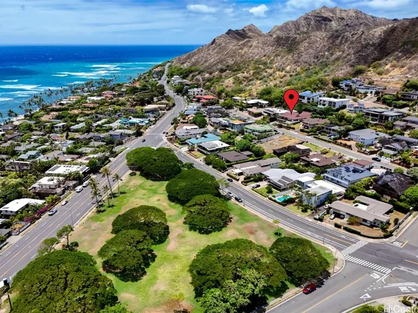 3852 Poka St, Honolulu, HI 96816