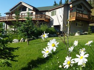 2933 Sun Valley Dr, Eagle River, AK 99577