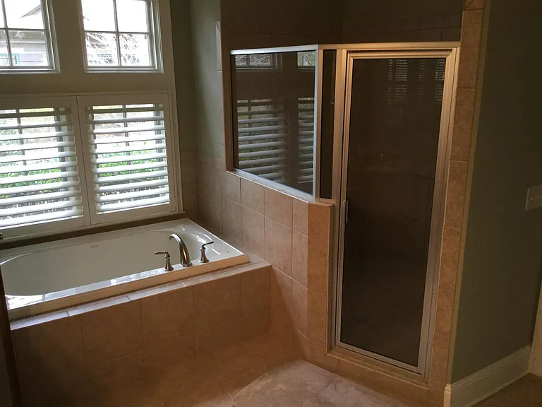 Soaking tub & Shower for Master