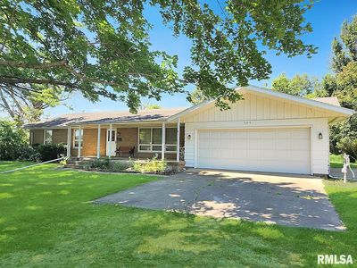 304 N 3rd St, Wyoming, IL, 61491