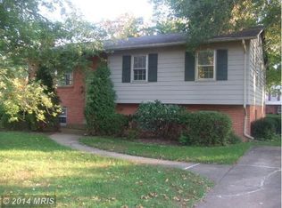 495 Fillmore St, Herndon, VA 20170