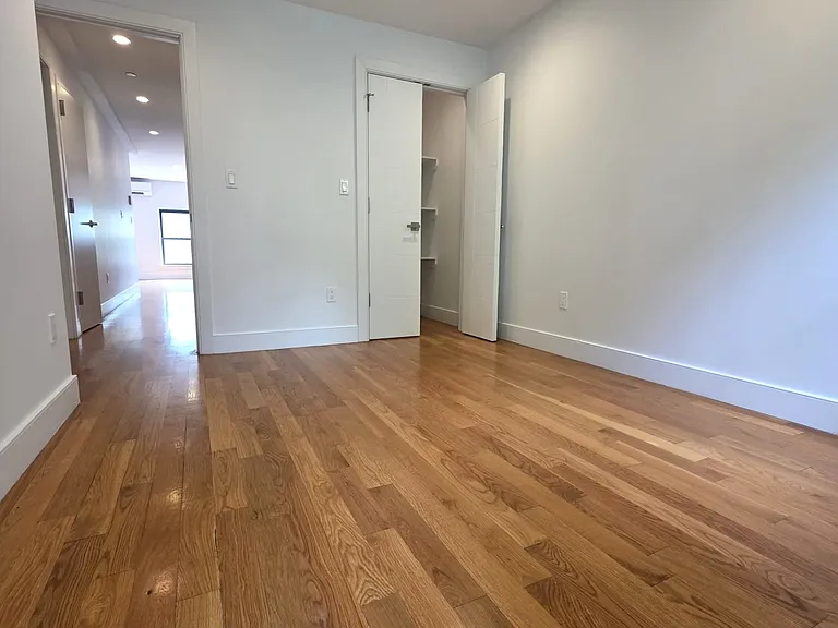 32 N Portland Ave #3F — Photo 9