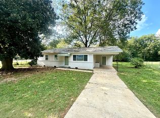 400 Willowood St, Sylacauga, AL 35150