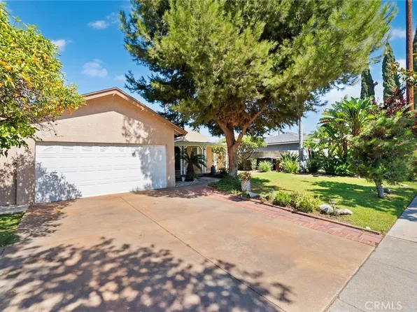1425 W Woodcrest Ave, Fullerton, CA 92833