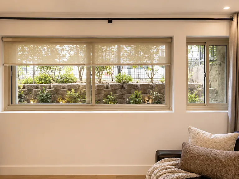 141 S Clark Dr #101 — Photo 8