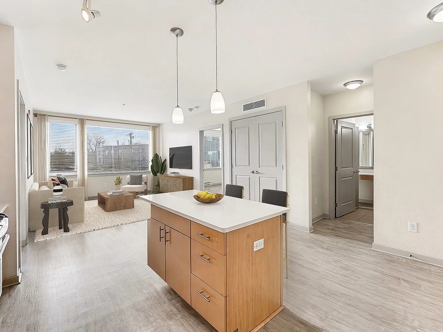 LoHi Gold — Photo 4