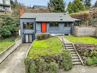 2656 13th Avenue W, Seattle, WA, 98119