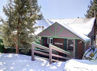 39365 Lodge Rd, Fawnskin, CA 92333
