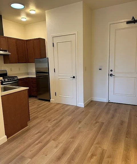 469 Alvarado St #E — Photo 5