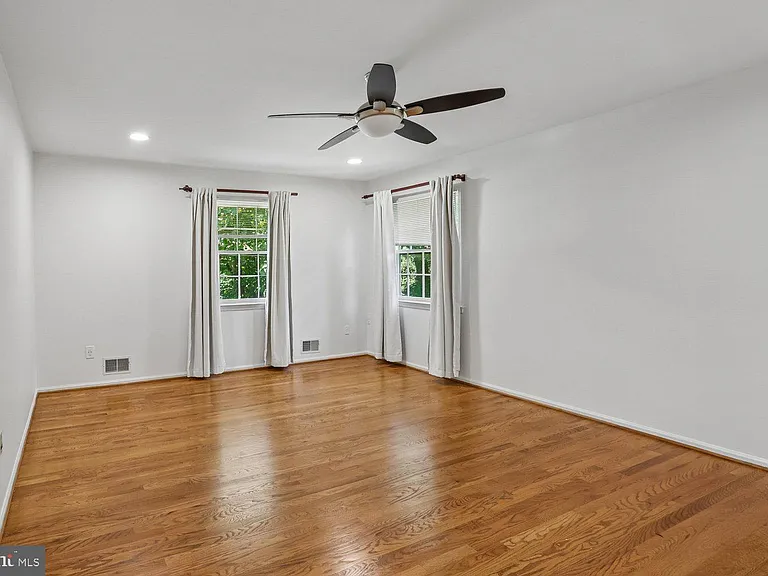 903 Ridge Dr — Photo 26