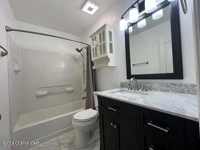 19101 Danny Dr — Photo 18