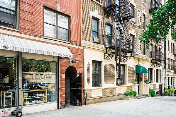 Sold by Mont Sky Real Estate | media 1