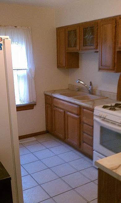 1st image of 6724 Bancroft Ave