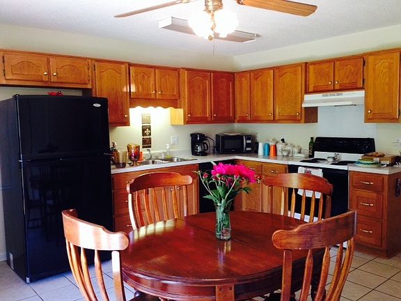 Spacious kitchen, refrigerator, stove, microwve