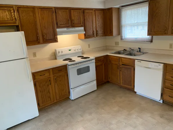 79 Depot Rd #X-1, Gray, ME 04039