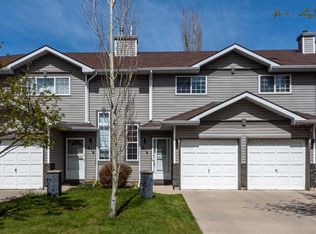 216 S Shawinigan Dr SW, Calgary, AB T2Y3B4