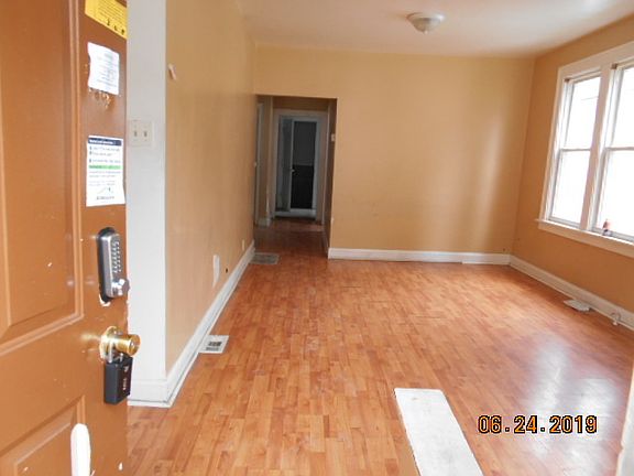 2nd image of 10749 S Eggleston Ave