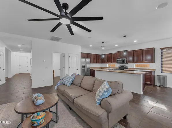 3994 E GRAND CANYON Place, Chandler, AZ 85249