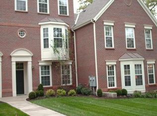 2043 Seymour Ave, Cincinnati, OH 45237