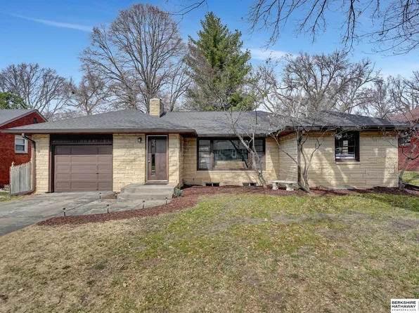 5634 L St, Lincoln, NE 68510