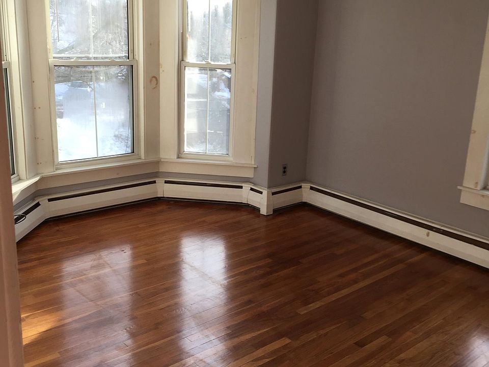 1st image of 20 Arlington St Unit 1