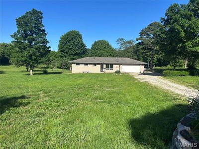 12219 Peter Moore Ln, De Soto, MO, 63020