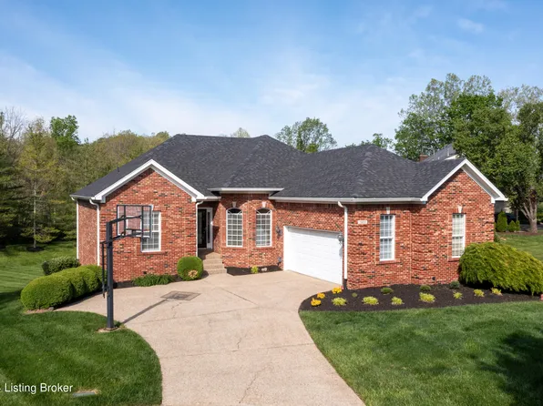 1302 Garden Hill Pl, Louisville, KY 40245