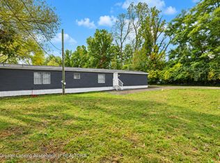 15401 Comdon Rd, Albion, MI 49224