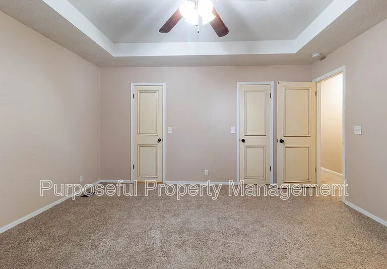 9204 Aaron Dr — Photo 26