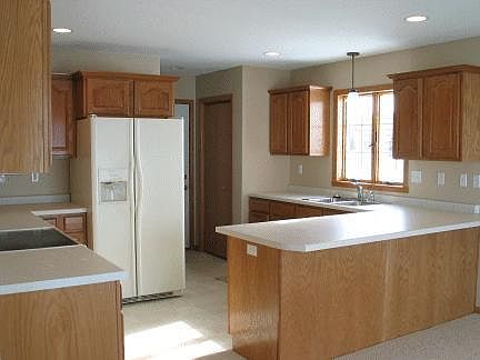 2nd image of 2466 45th Ave S