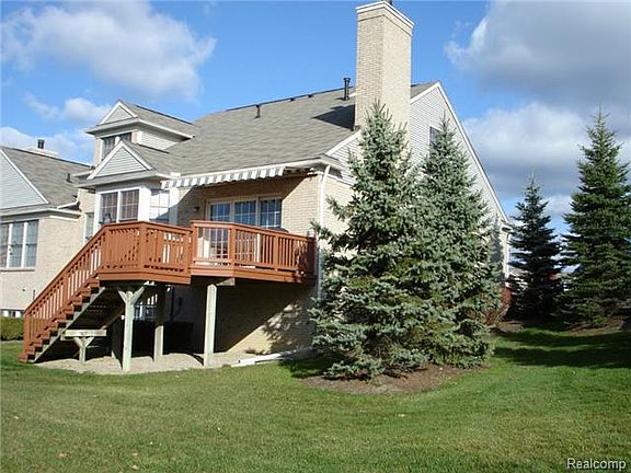 2nd image of 5136 Belmonte Dr