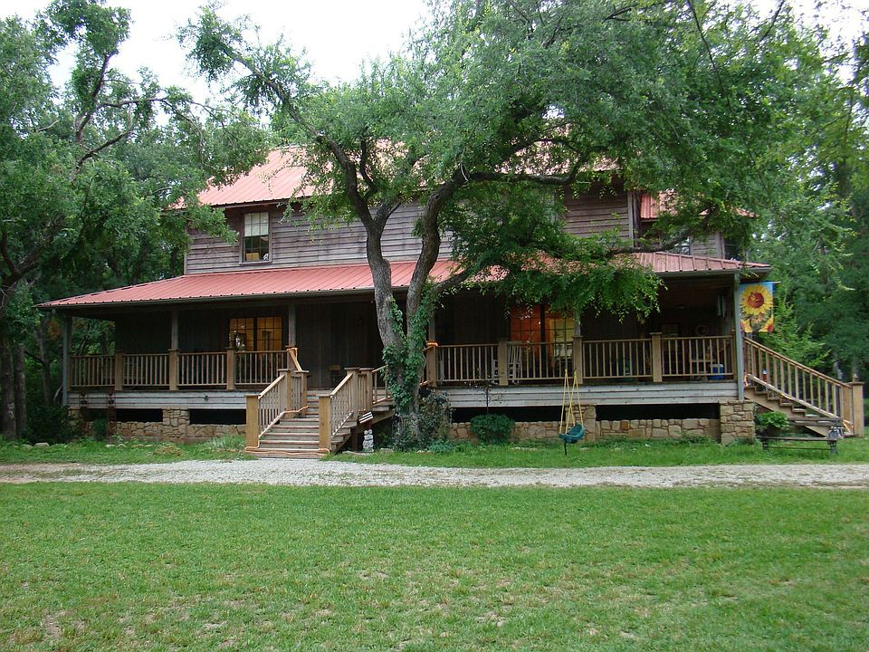 Home on the Pecan Bayou