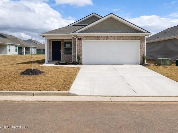 66 Sealy Dr, Byhalia, MS 38611