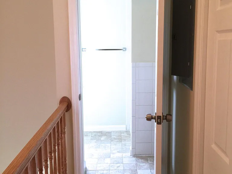 905 Grand Ave #4 — Photo 15