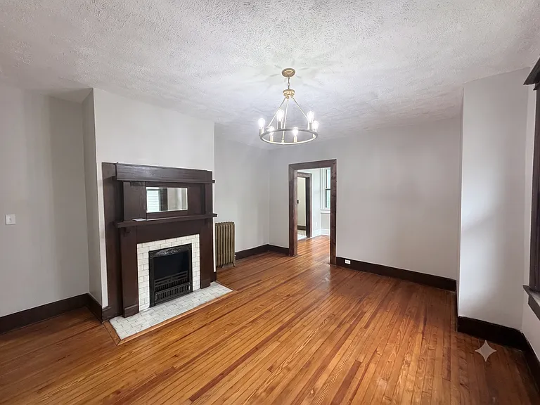 1258 Agnes Pl — Photo 15
