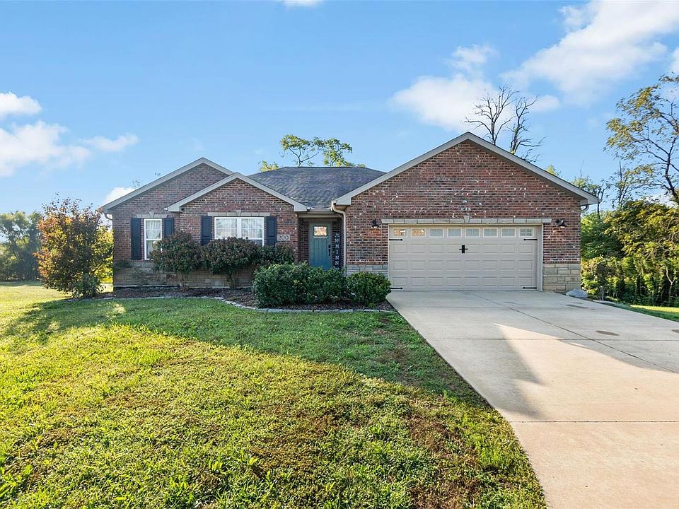 1st image of 200 Indian Springs Dr