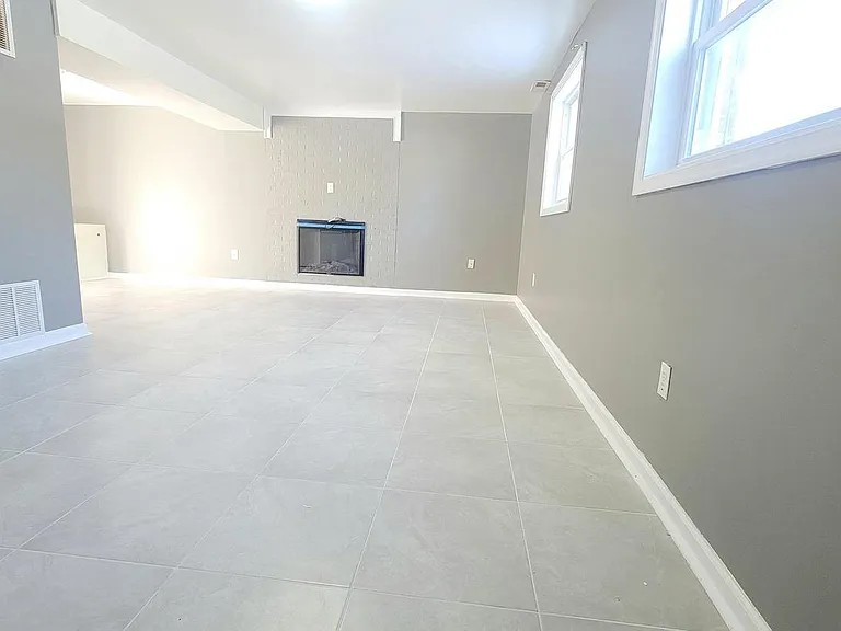14707 Brook Dr — Photo 12
