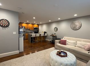 21 Carson St APT 5D, Boston, MA 02125