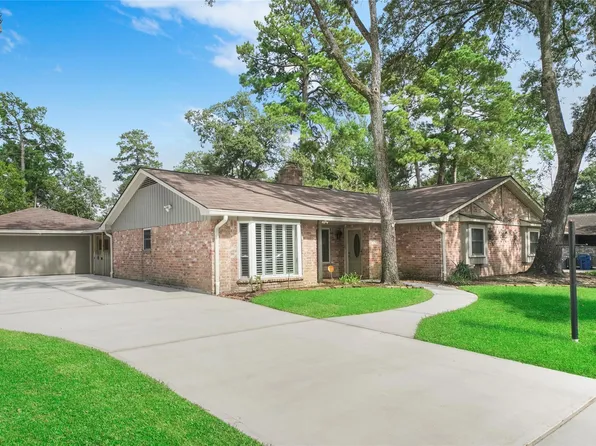28914 Pinehill Dr, Spring, TX 77381
