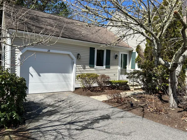28 Windward Street UNIT 28, Mashpee, MA 02649