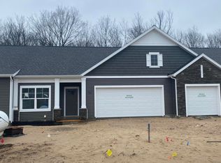 2831 W Cobblestone Ct SE #14, Kentwood, MI