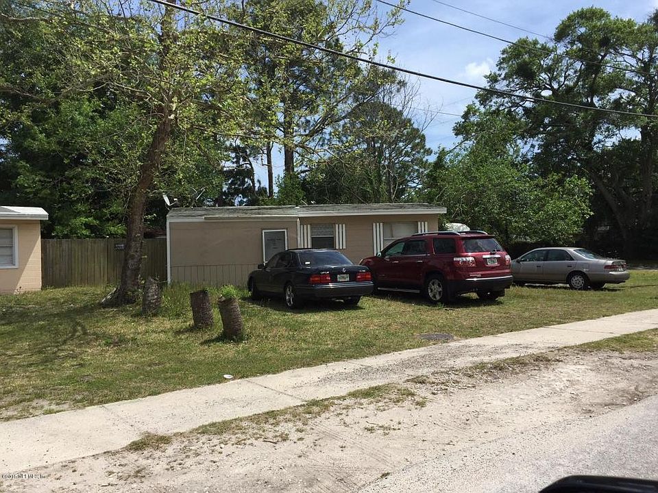 2nd image of 1505 Francis Ave