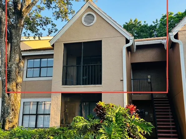 15680 SW 106th Ln APT 804, Miami, FL 33196