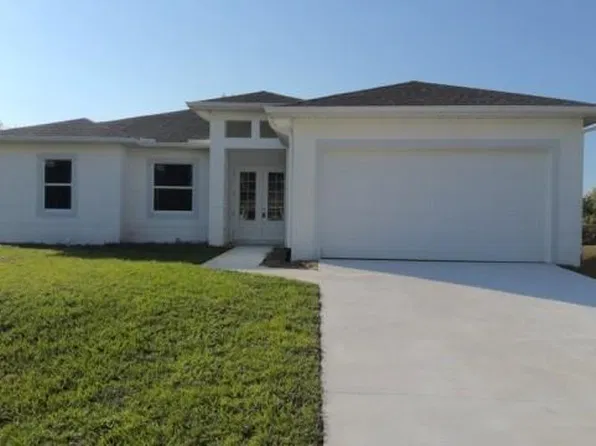3301 52nd ST W, LEHIGH ACRES, FL 33971