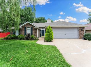 112 Elm St, Centerton, AR 72719