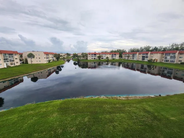 2900 Sunrise Lakes Drive W #303, Sunrise, FL 33322