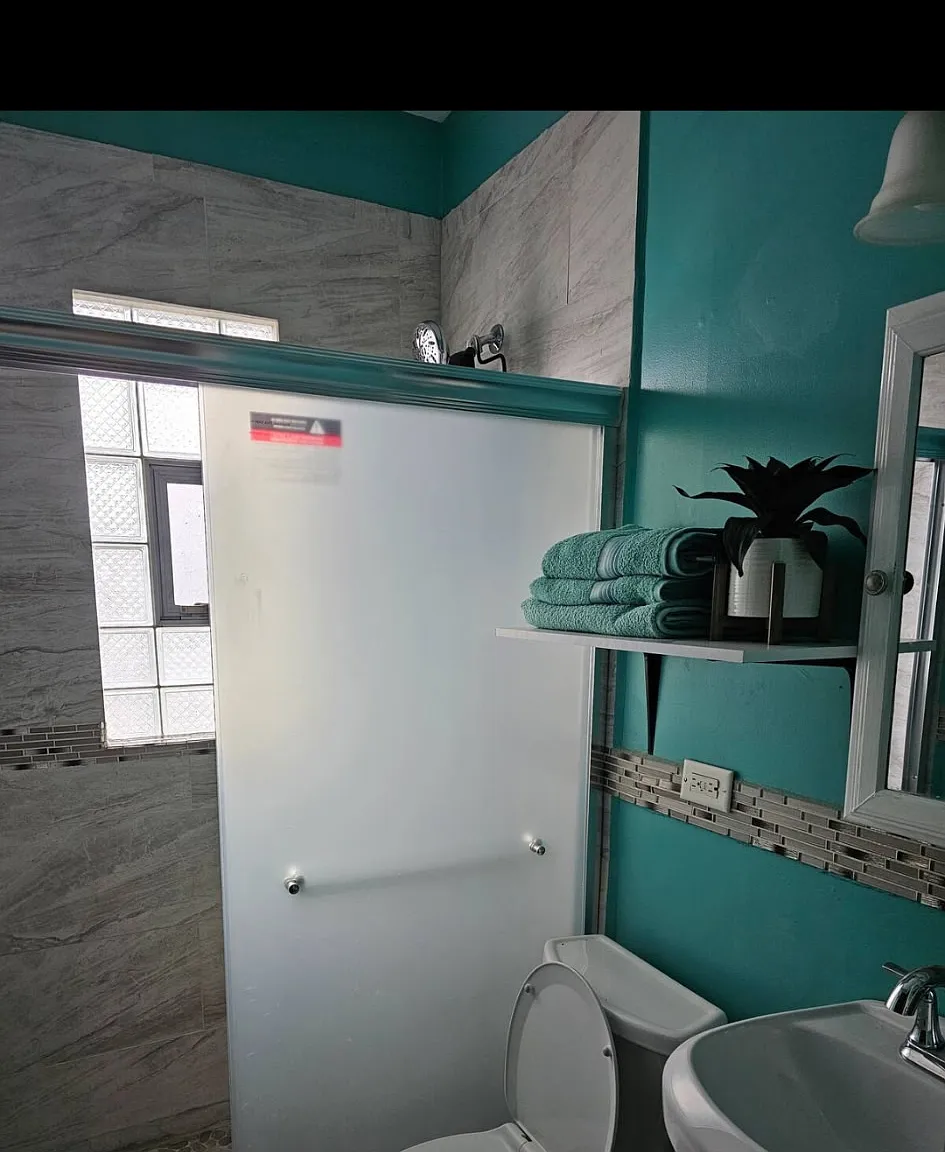 1 bed, 200 sqft, $1,200 — Photo 3