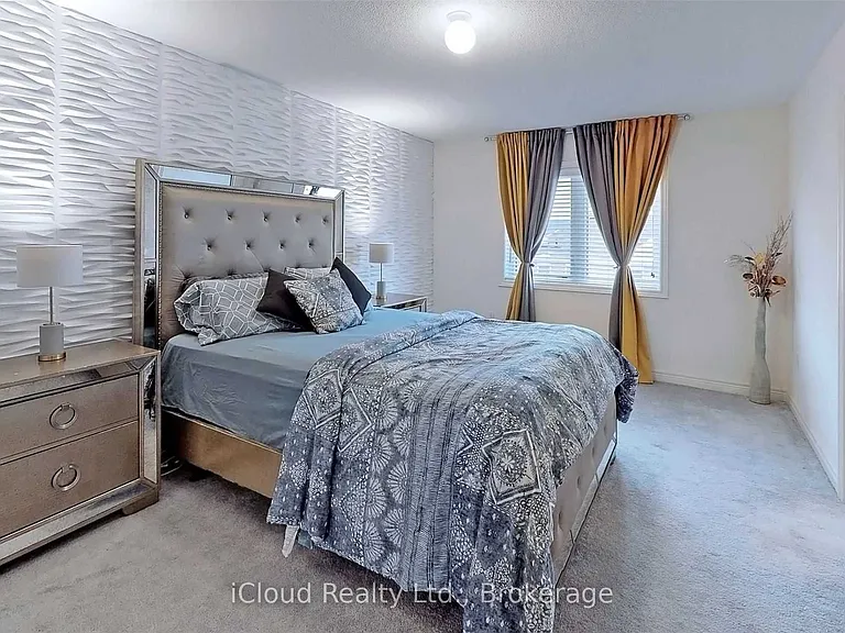 501 Downes Jackson Hts — Photo 17