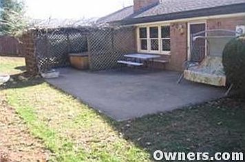 hot tub area - fenced backyard